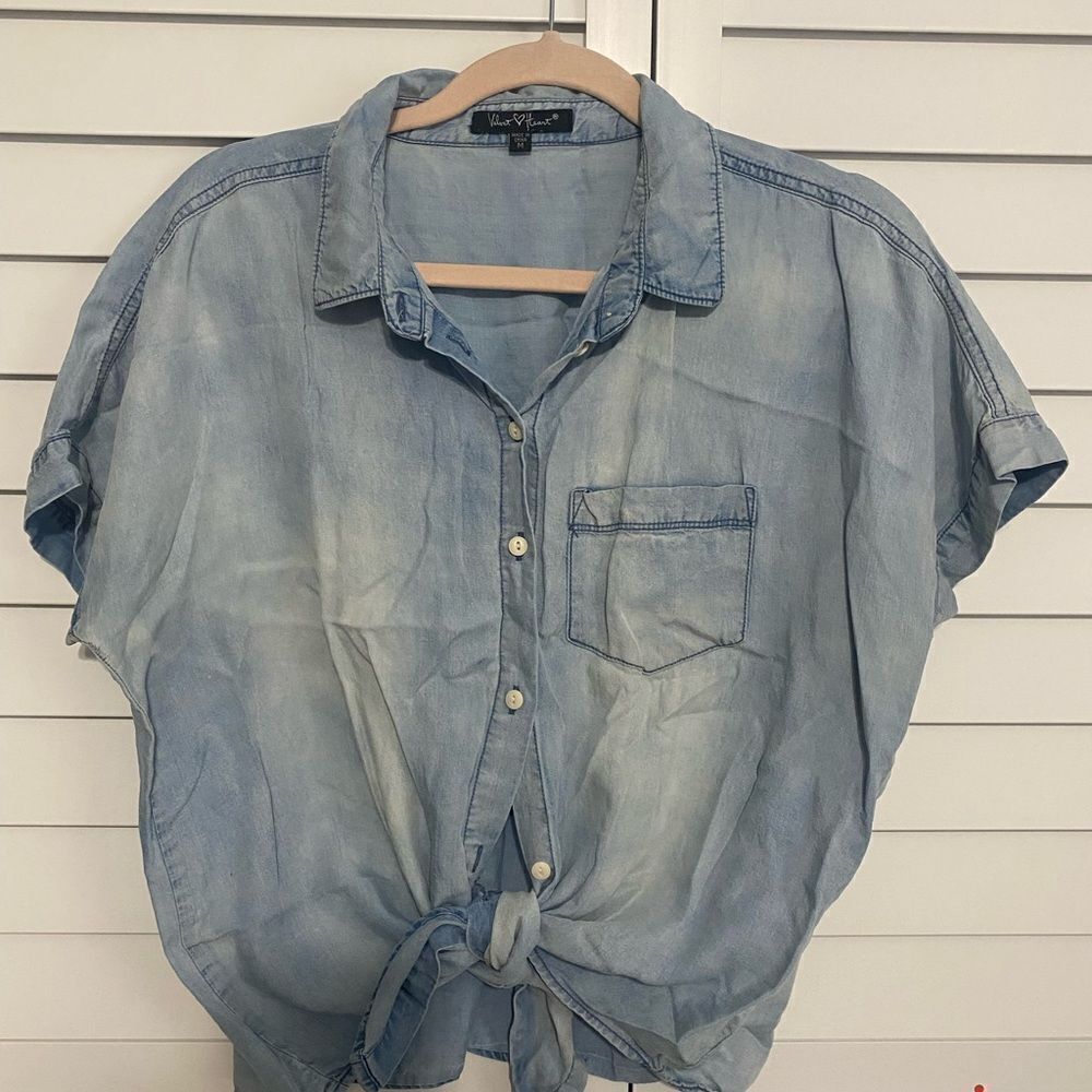Women's Chambray Top